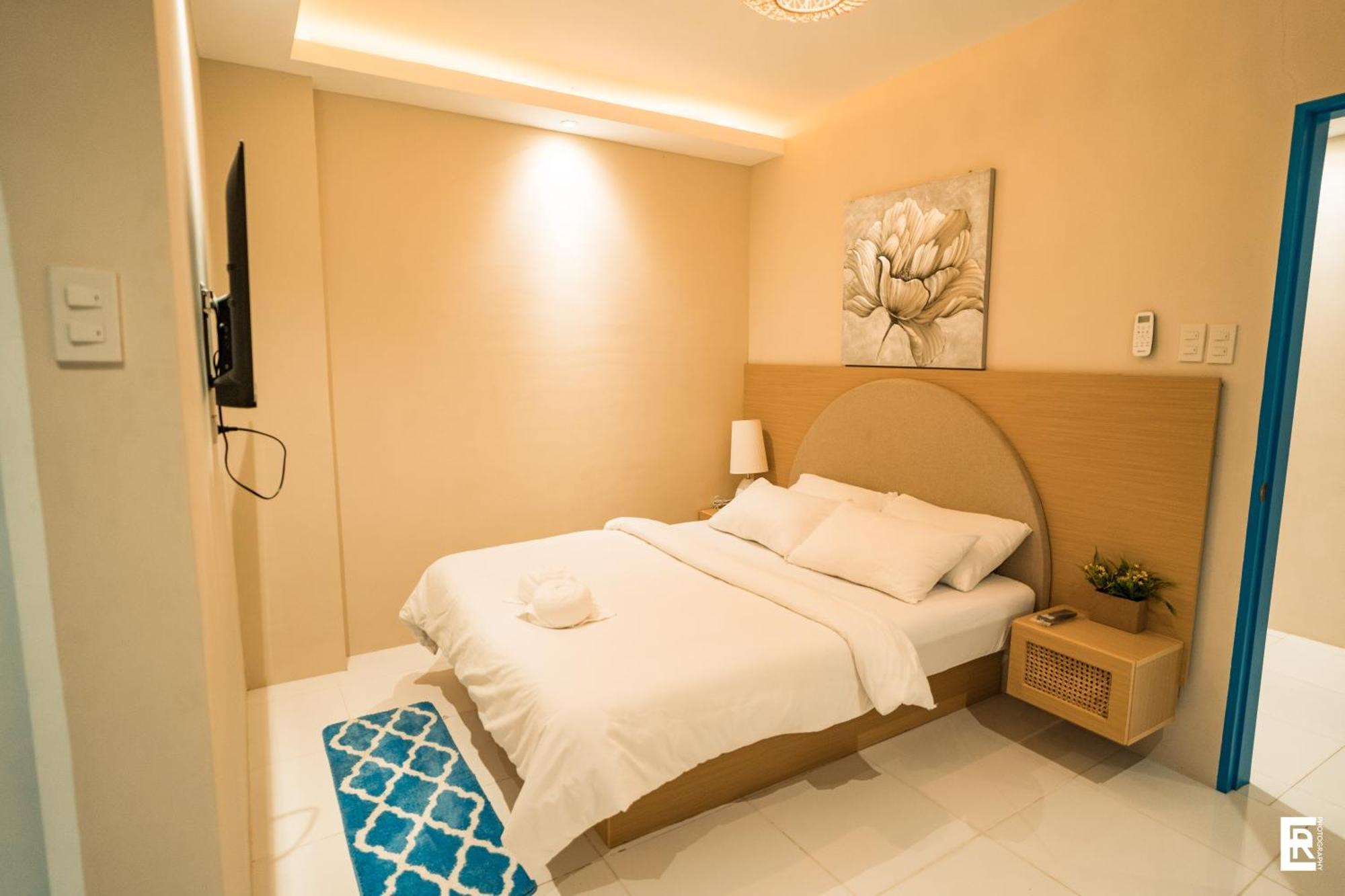 Bernese Resort Hotel Powered By Cocotel Ligao Habitación foto