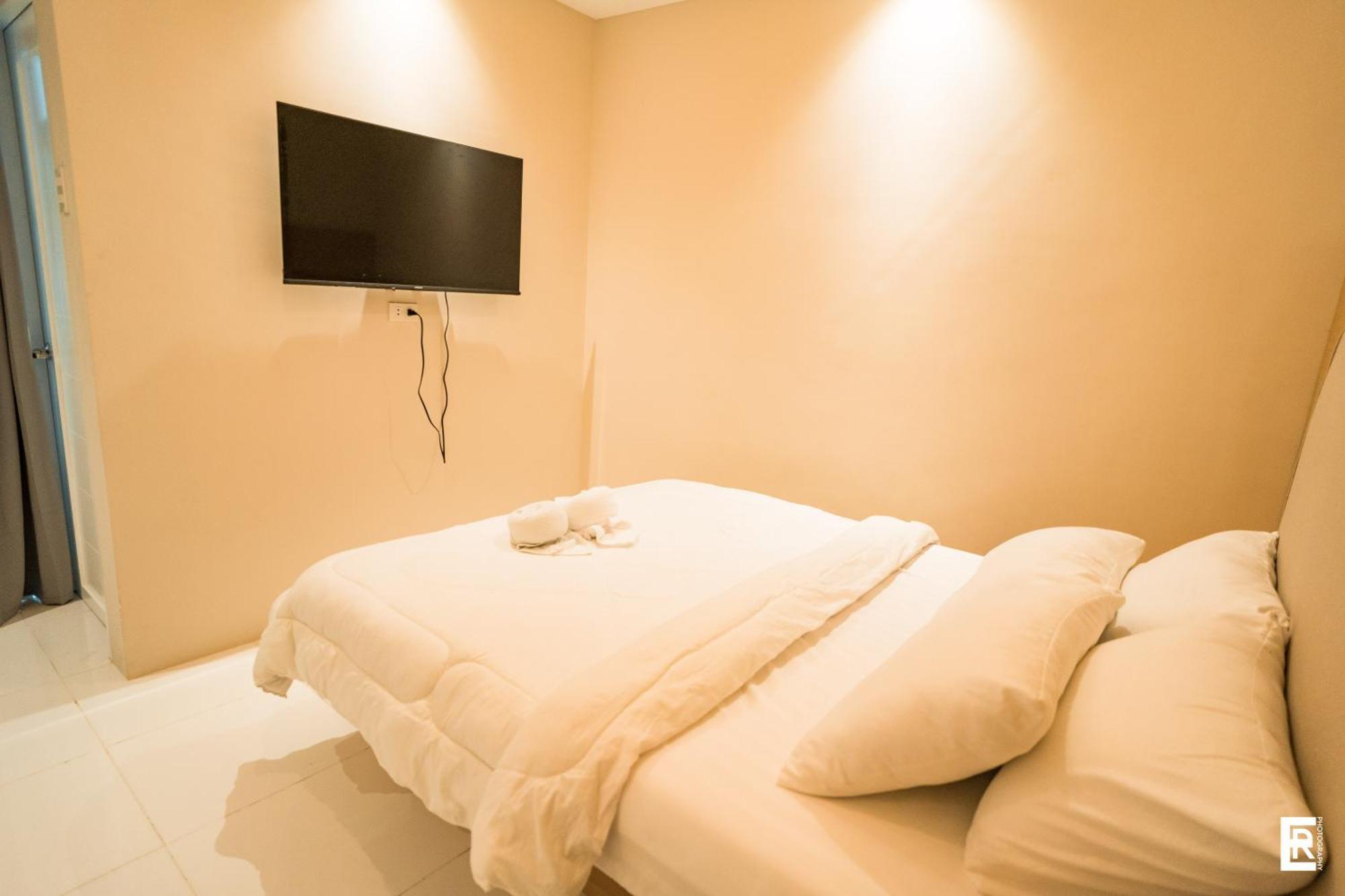 Bernese Resort Hotel Powered By Cocotel Ligao Habitación foto