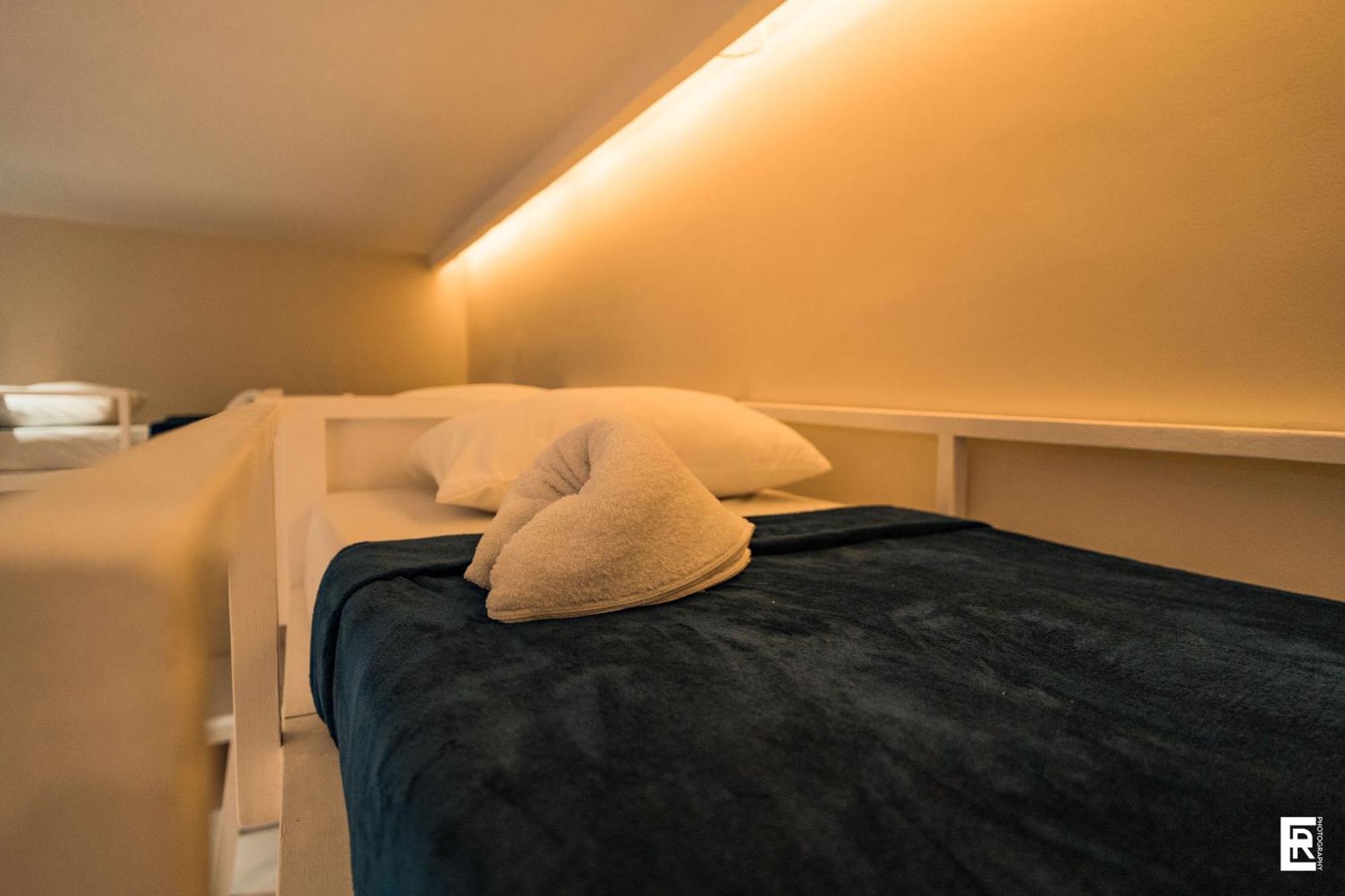 Bernese Resort Hotel Powered By Cocotel Ligao Habitación foto