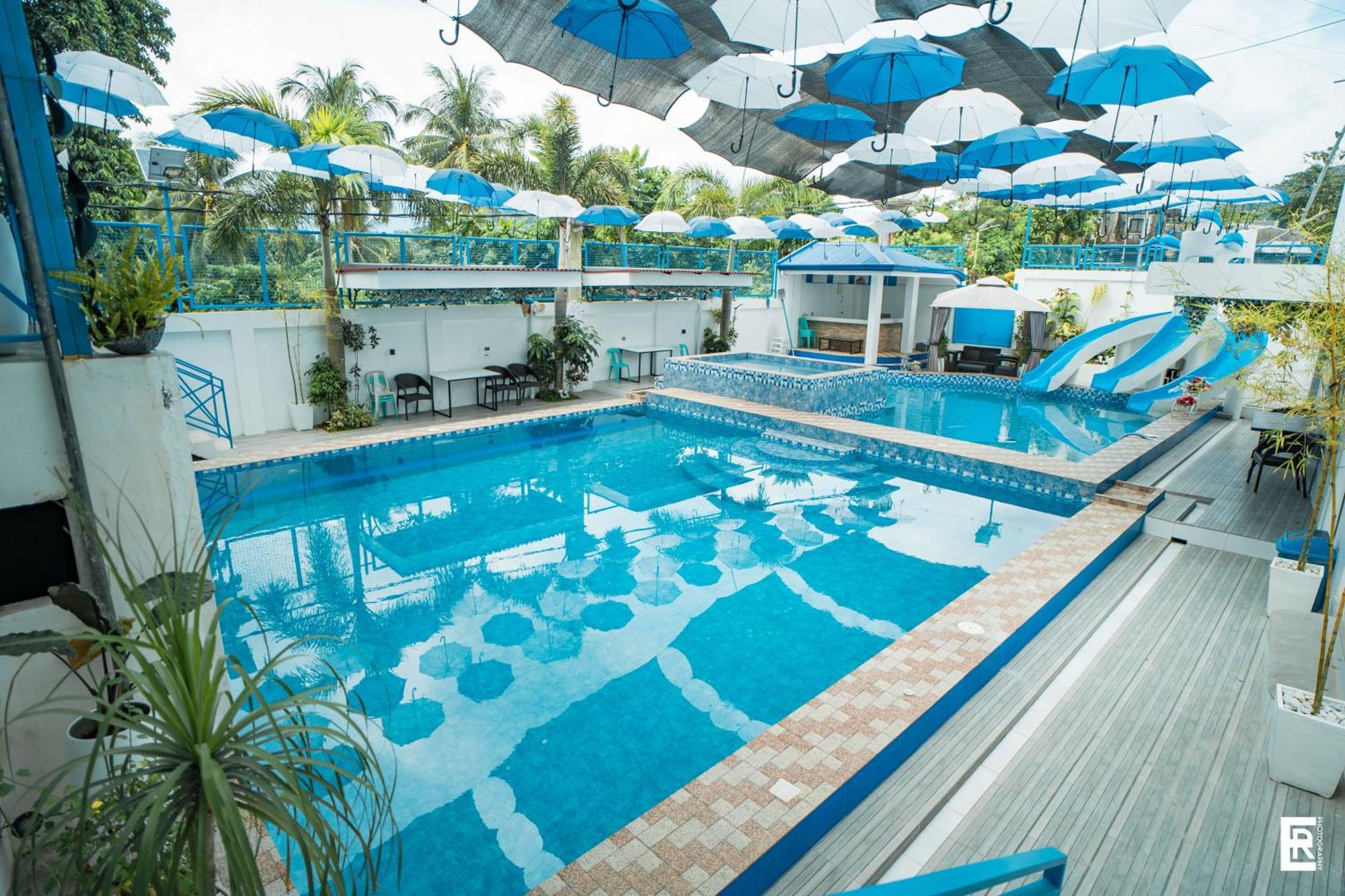 Bernese Resort Hotel Powered By Cocotel Ligao Exterior foto